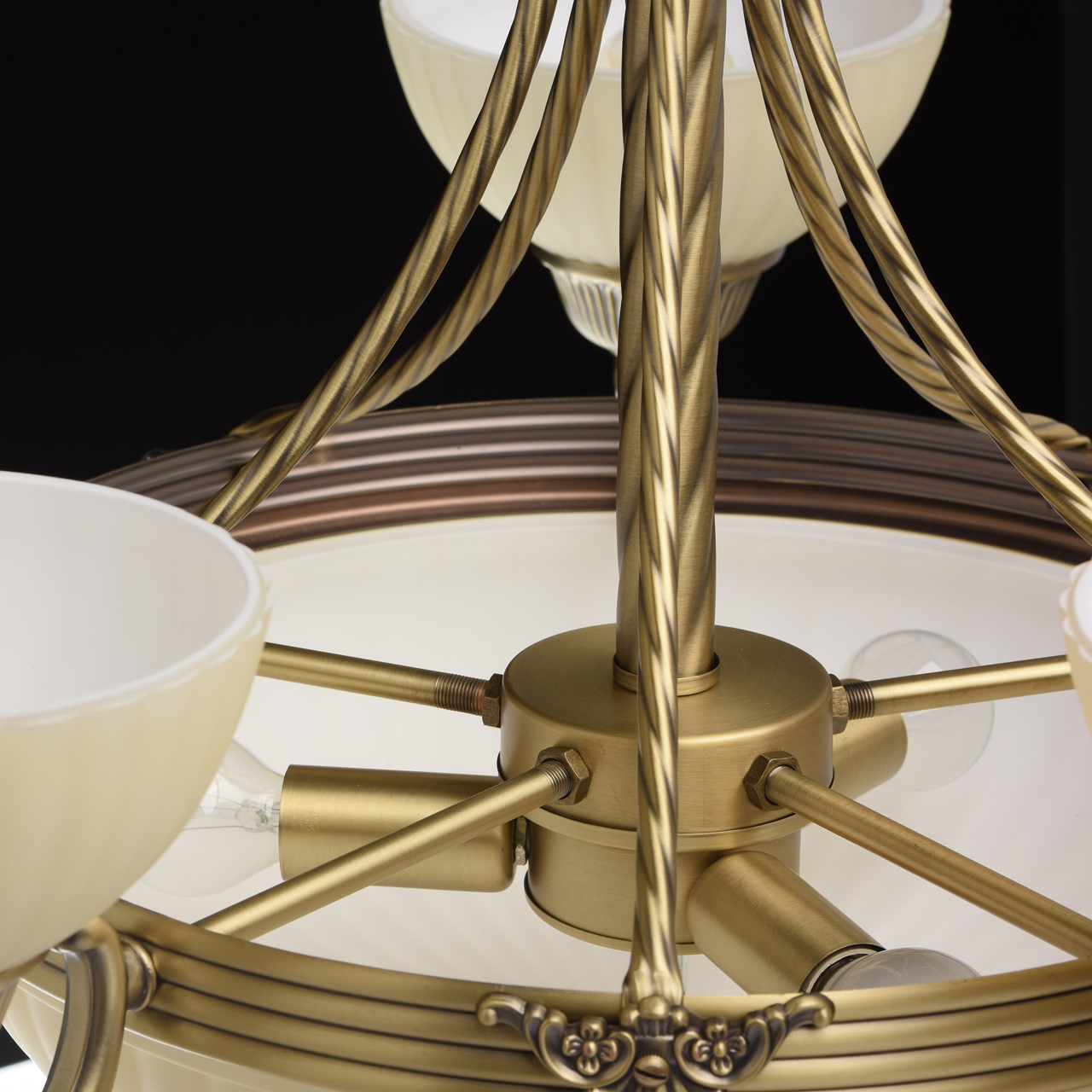 Подвесная люстра MW-Light 317010708_MW