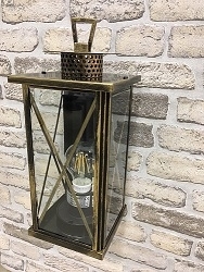 Настенный уличный фонарь IP44 Gb Oasis Light 2592 Gb_OL