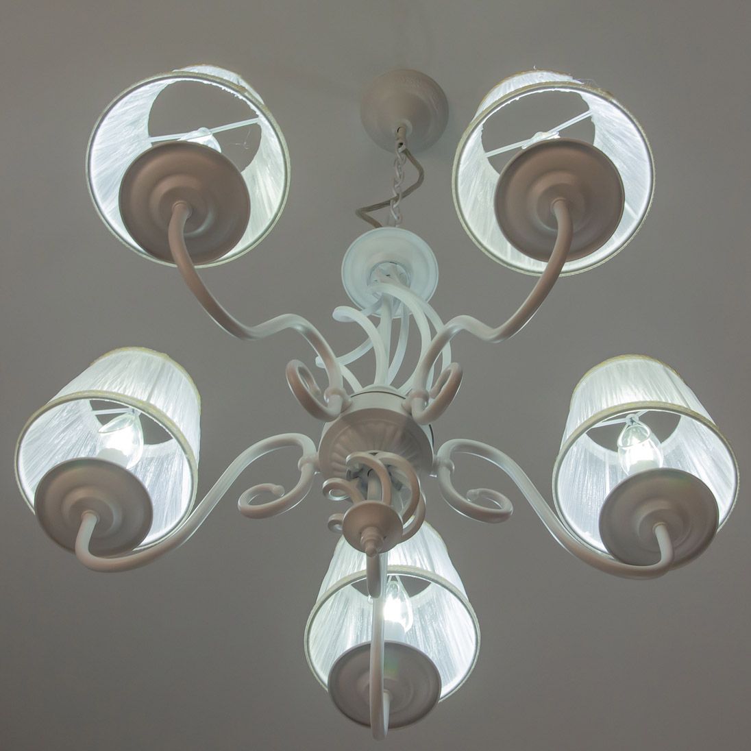 Подвесная люстра CitiLux Ровена CL427150