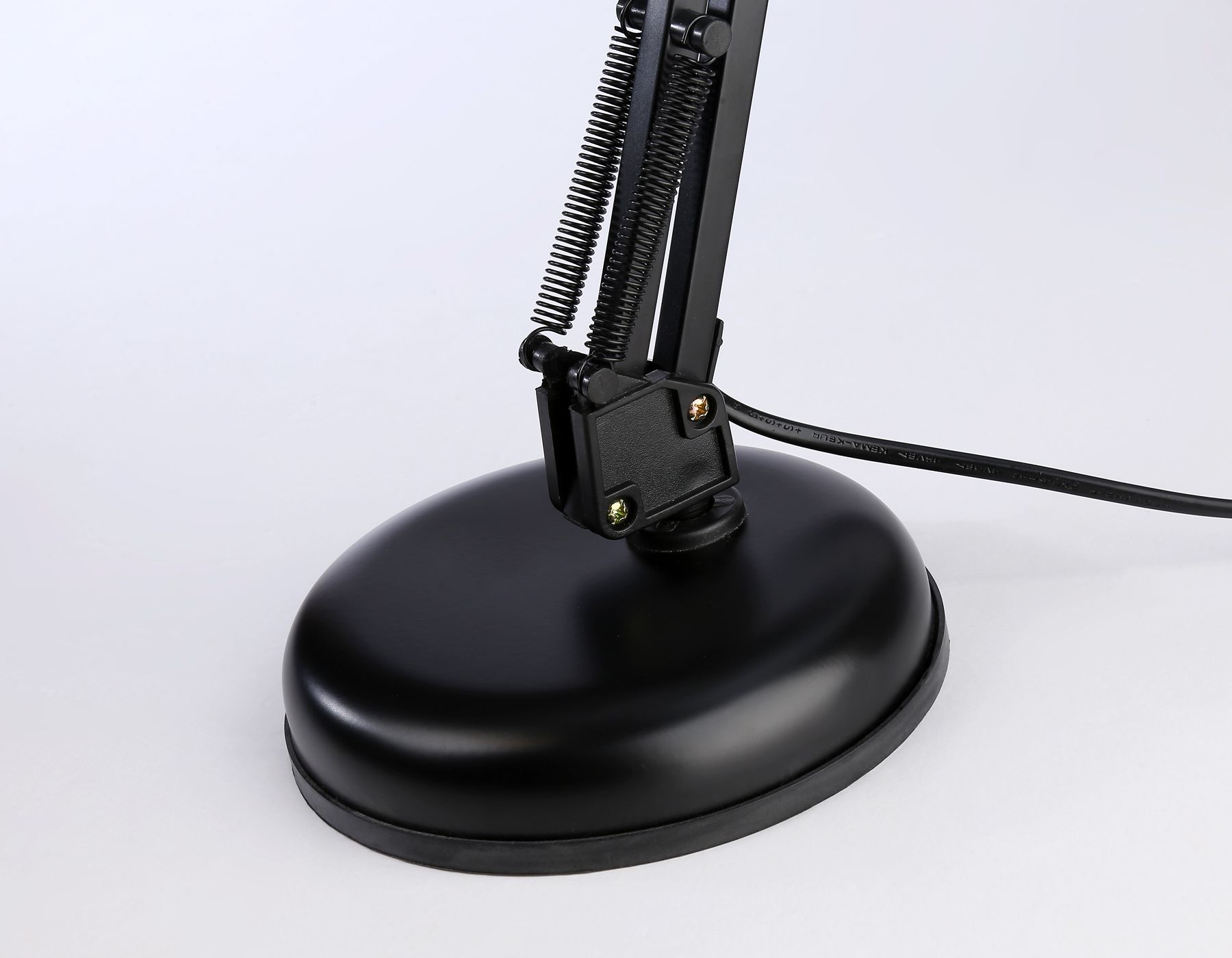 Настольная лампа Ambrella light с прищепкой Desk DE7716_AMB