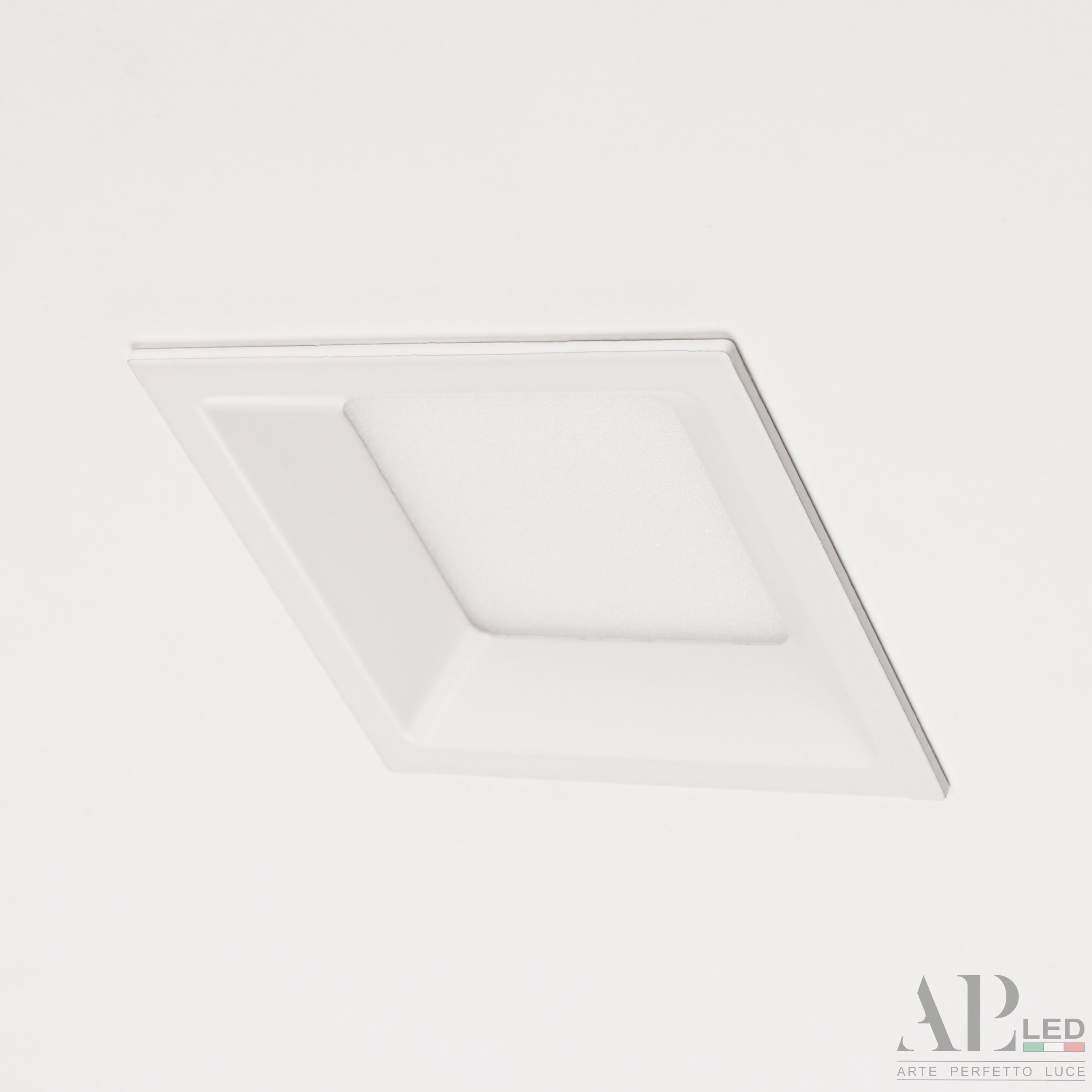 Встраиваемый Светильник Ingrid 3322.LDF5016/5W/4K_BI