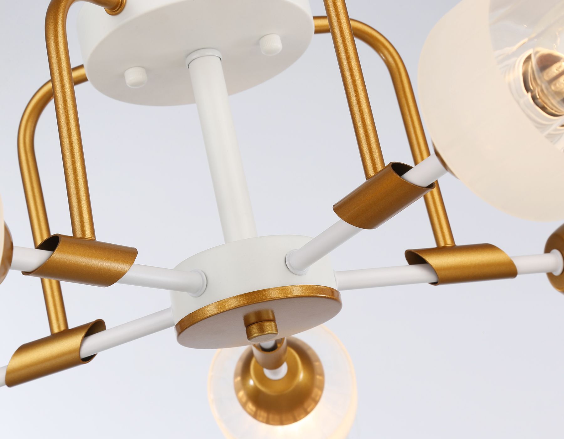 Подвесная люстра Ambrella light TRADITIONAL Modern TR303323_AMB