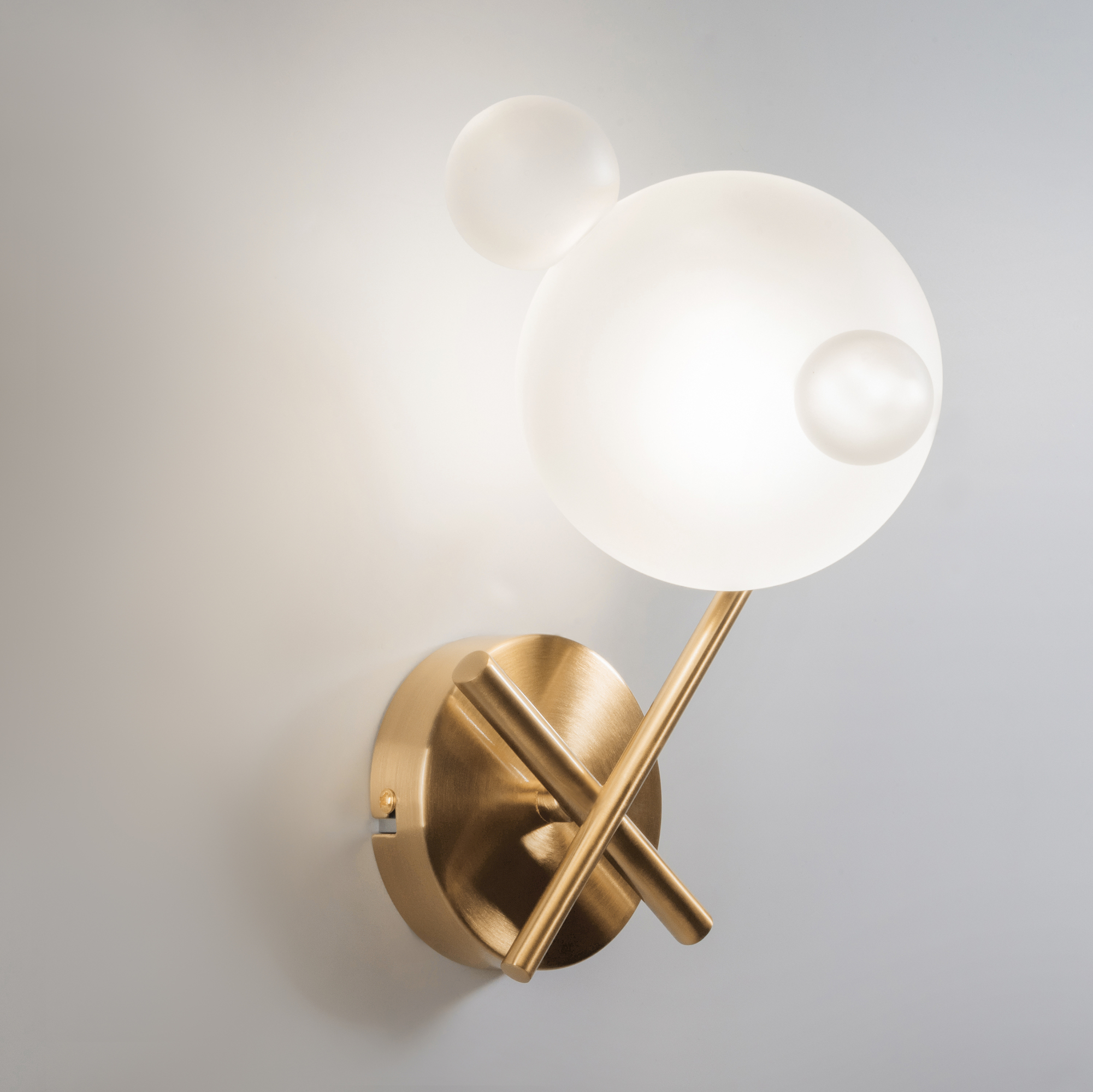 Бра Freya Flaty FR5374WL-01BS_MY