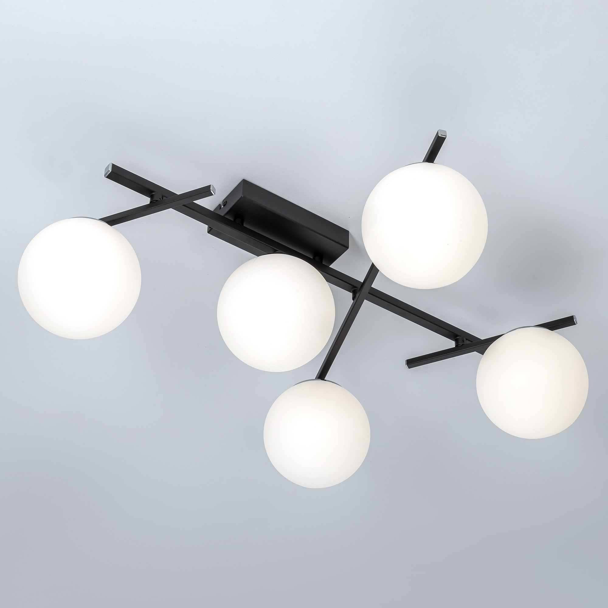 Потолочная люстра Citilux DORSY CL223152