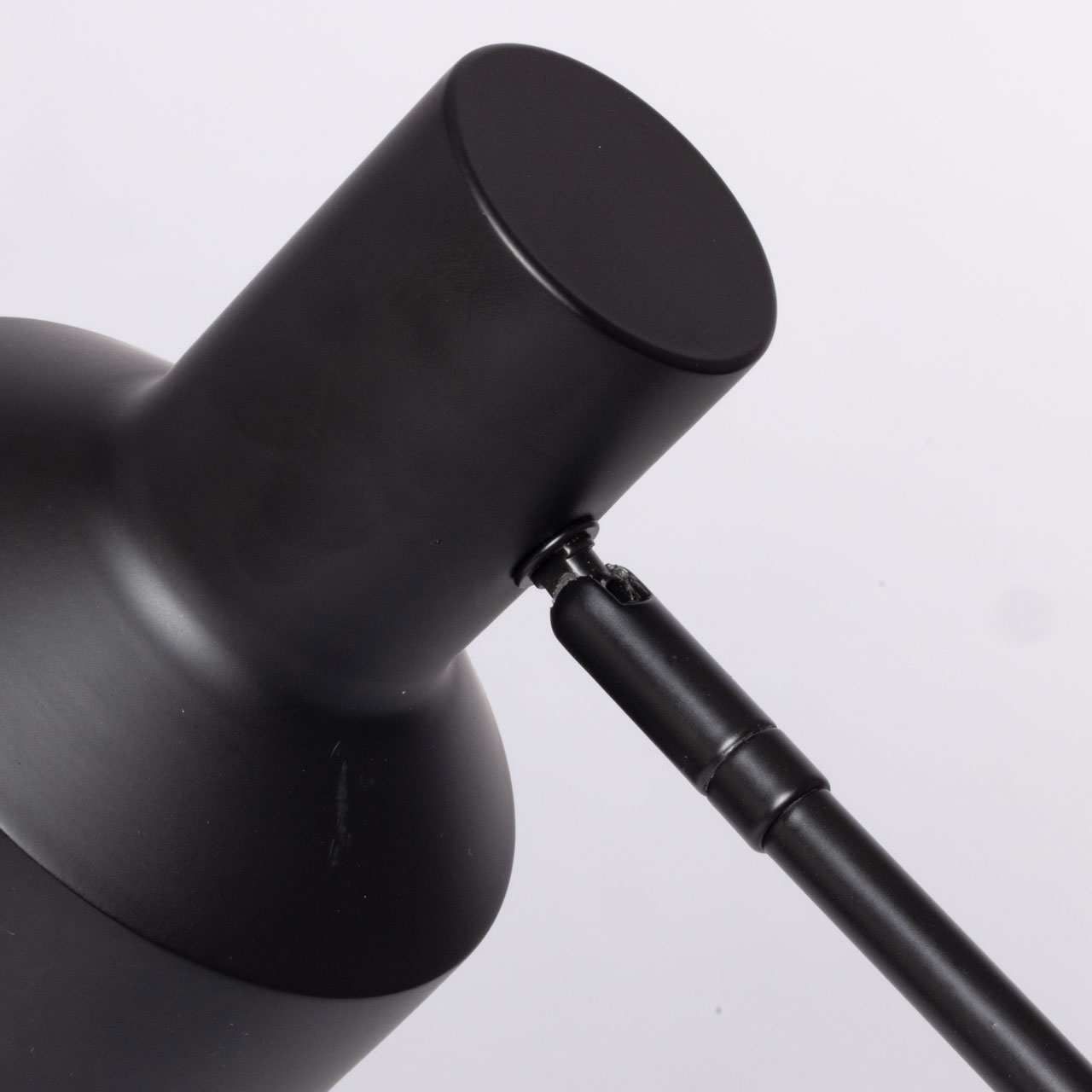 Настольная лампа De Markt Хоф 497035201_MW