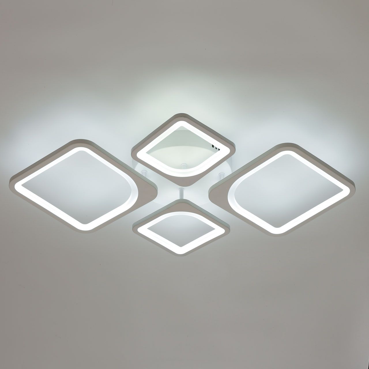 Потолочная люстра De Markt Мадлен 424012704_MW