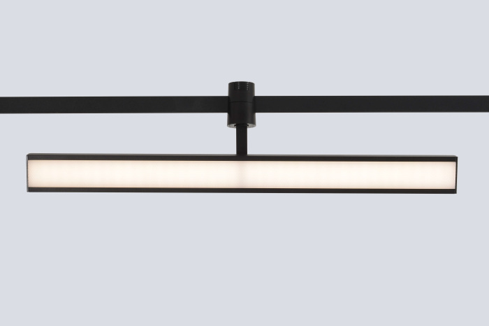 Светильник трековый для гибкой магнитной системы Crystal Lux CLT 0.37 001 18W BL SMART_CR