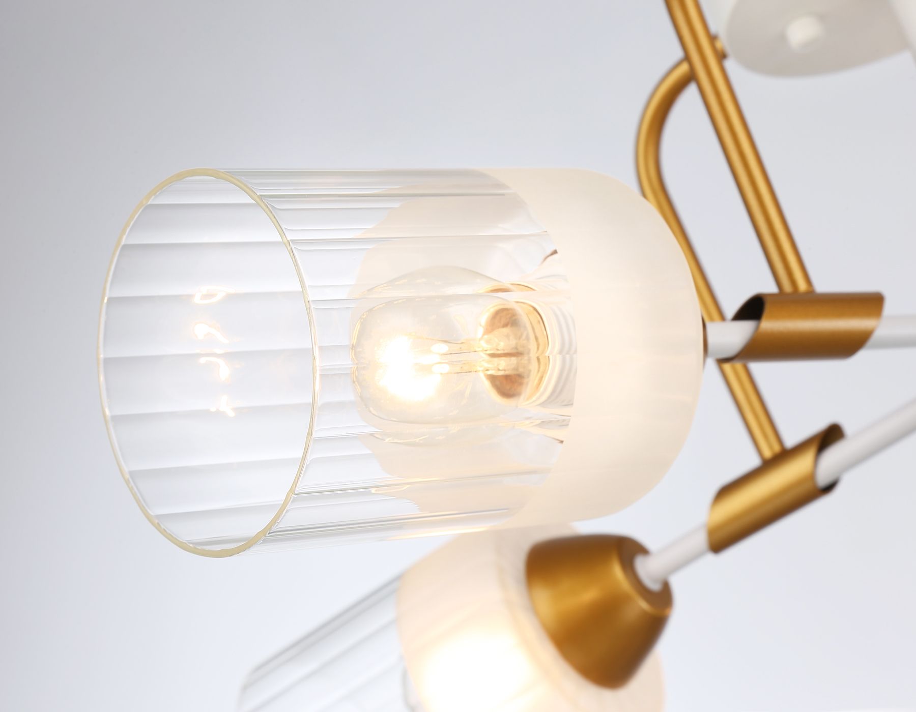 Подвесная люстра Ambrella light TRADITIONAL Modern TR303323_AMB