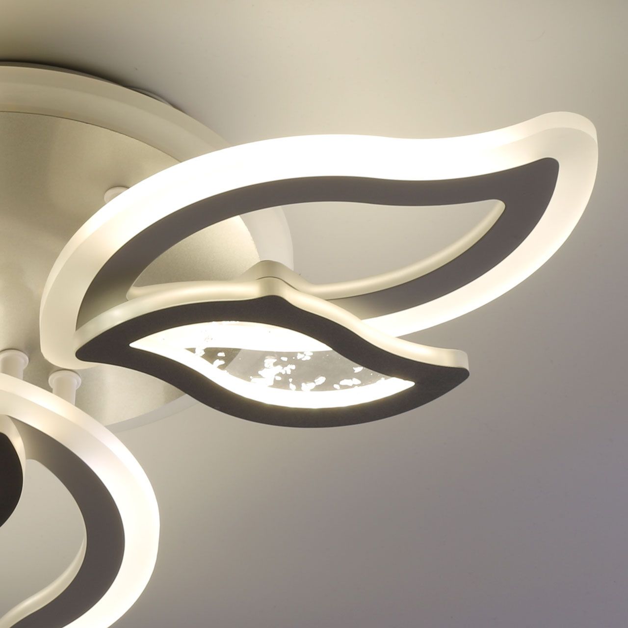 Потолочная люстра De Markt Мадлен 424013907_MW