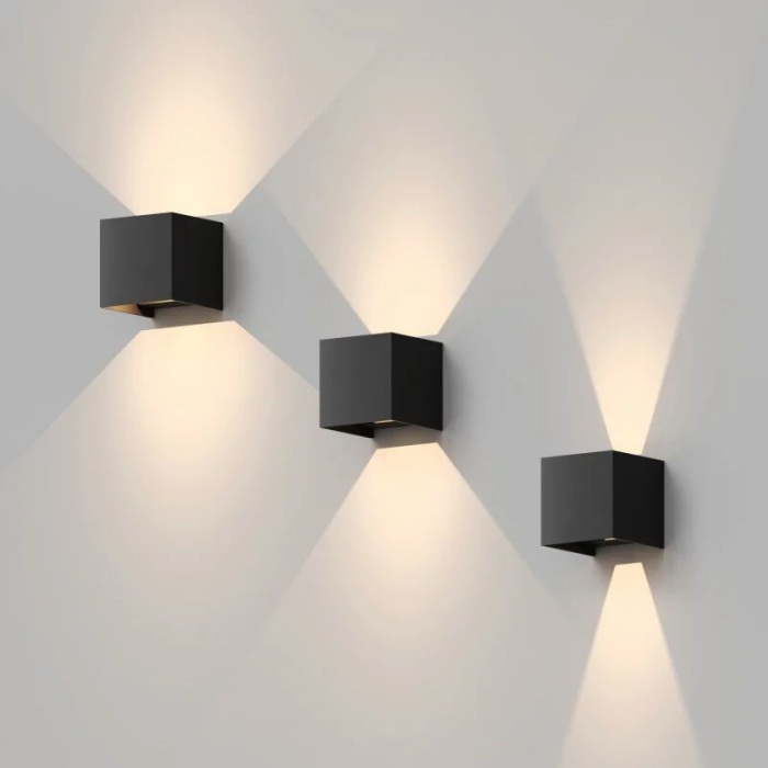 Уличный настенный светильник Denkirs MALBEC DK9770-BK