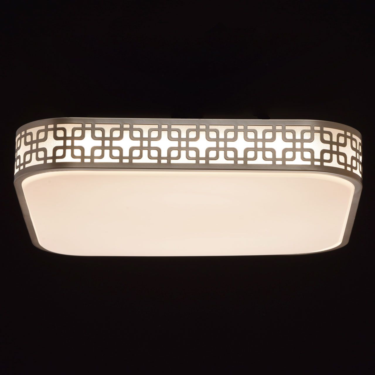 Потолочный светильник MW-Light 674015201_MW