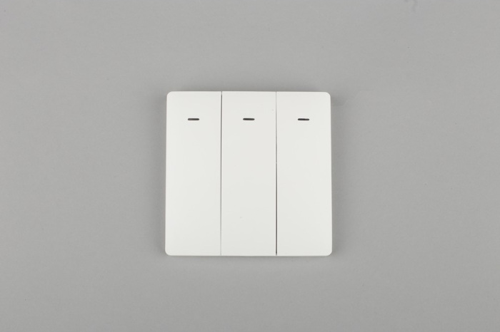 Выключатель трехклавишный Aployt APL.0190.00.03