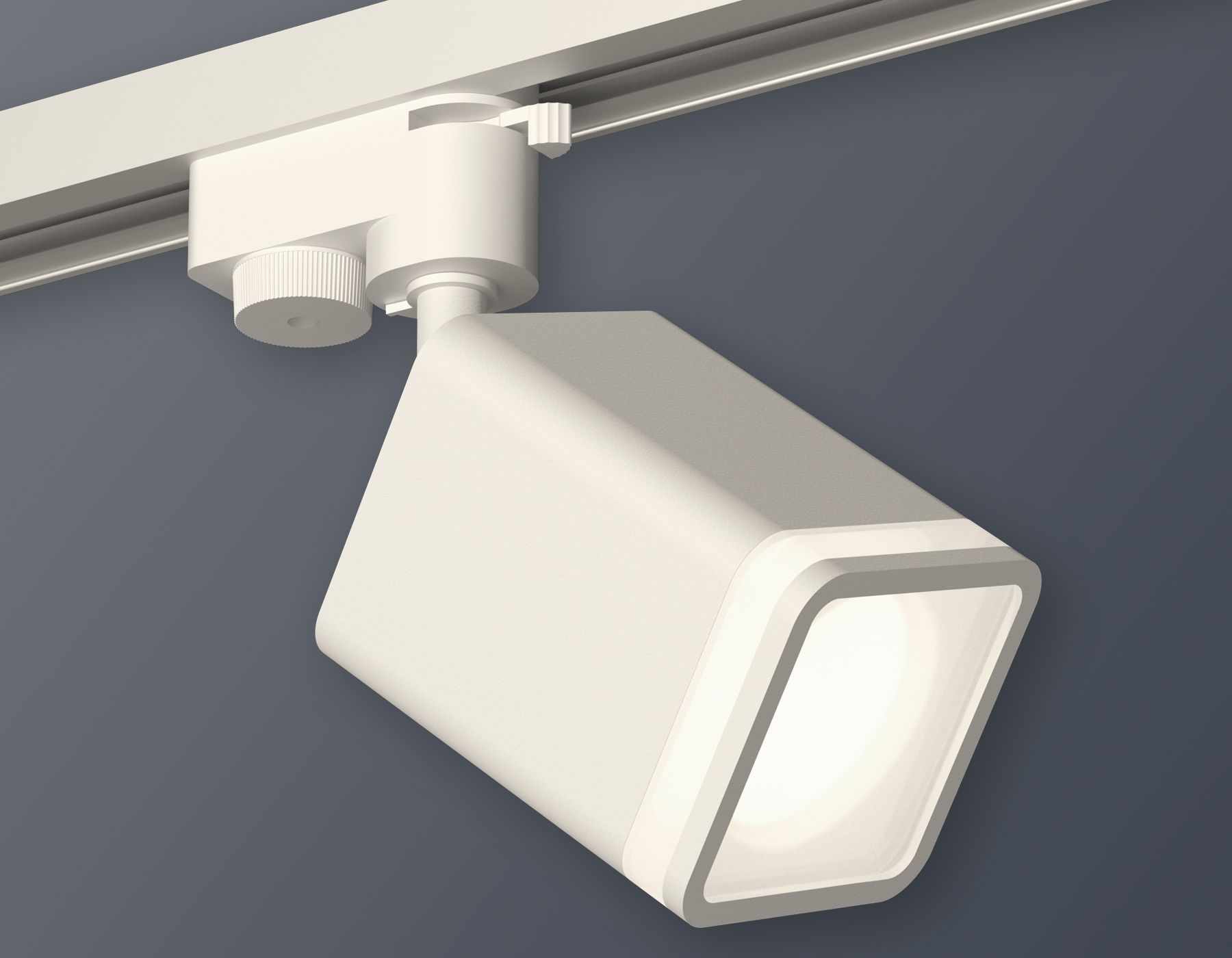 Трековый однофазный светильник Ambrella light TRACK SYSTEM XT7812021_AMB