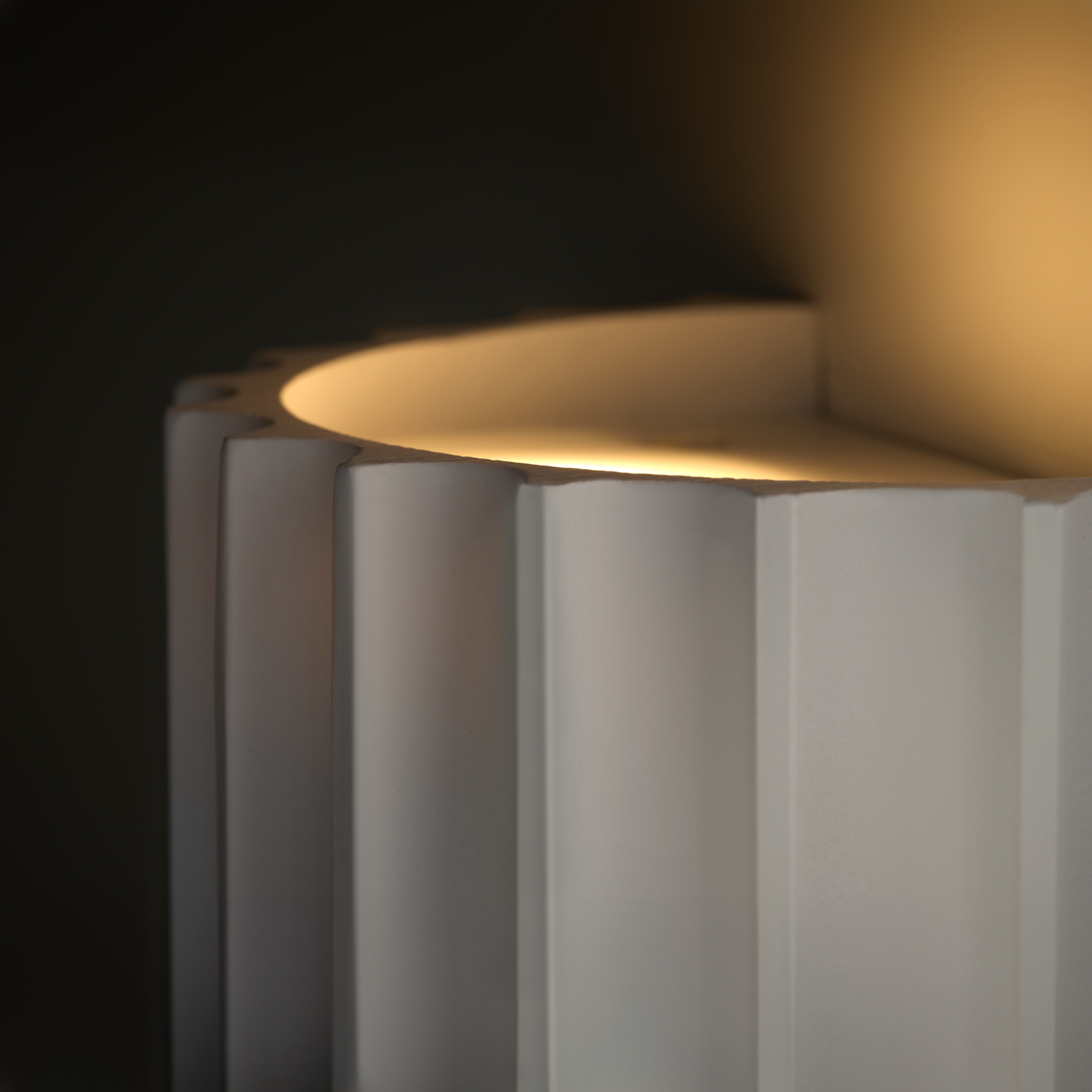 Настенный светильник Freya Slot FR5437WL-L7W_MY