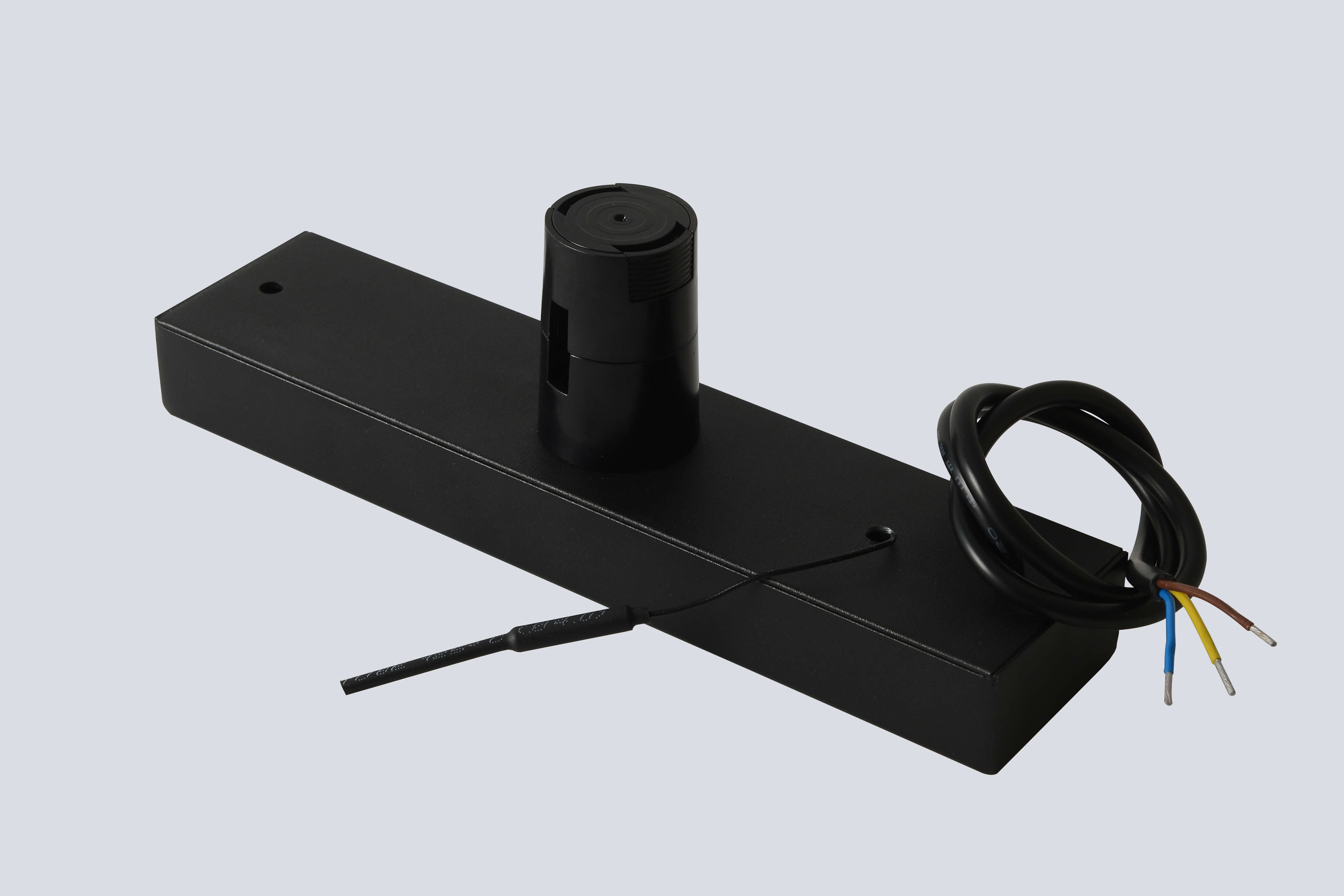 Драйвер для гибкого магнитного шинопровода 48V Crystal Lux CLT 0.207 09 BL_CR