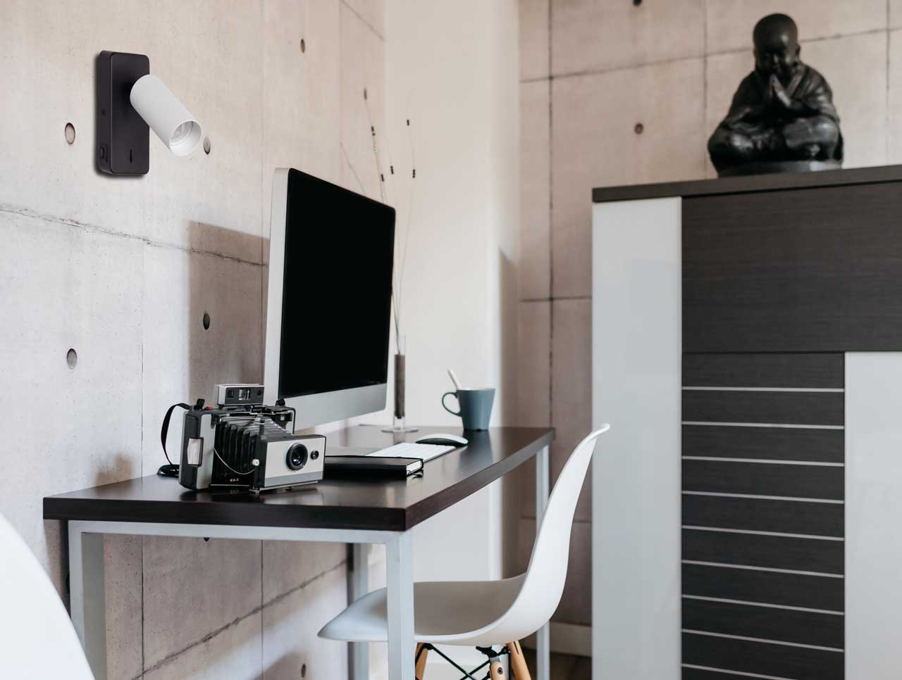 Настенный светильник DeMarkt Прайм 850023301_MW