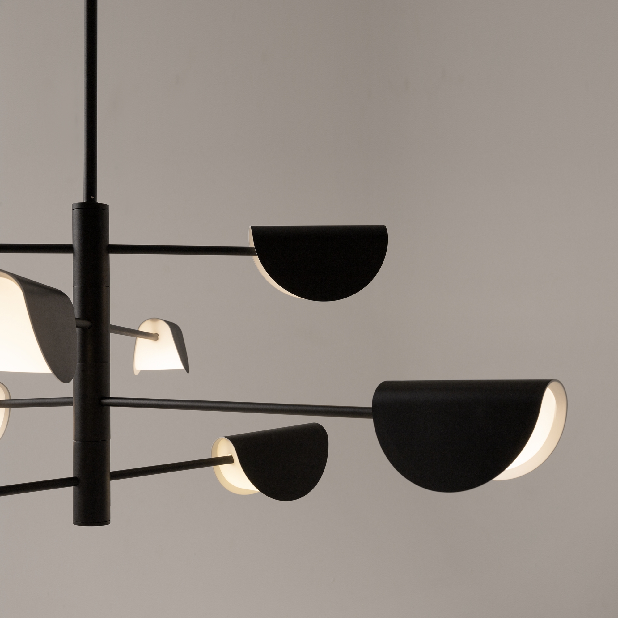 Потолочная люстра Maytoni Mollis MOD126PL-08B_MY