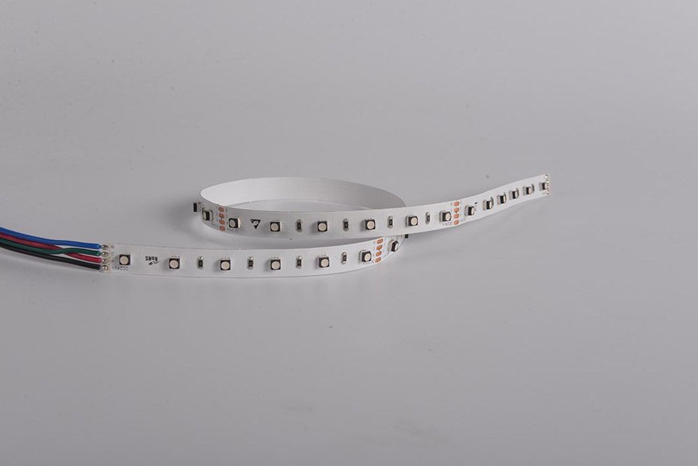 Лента светодиодная 1м. 14,4W LUX DSG3A60-24-RGB-33 00-00002843_SW