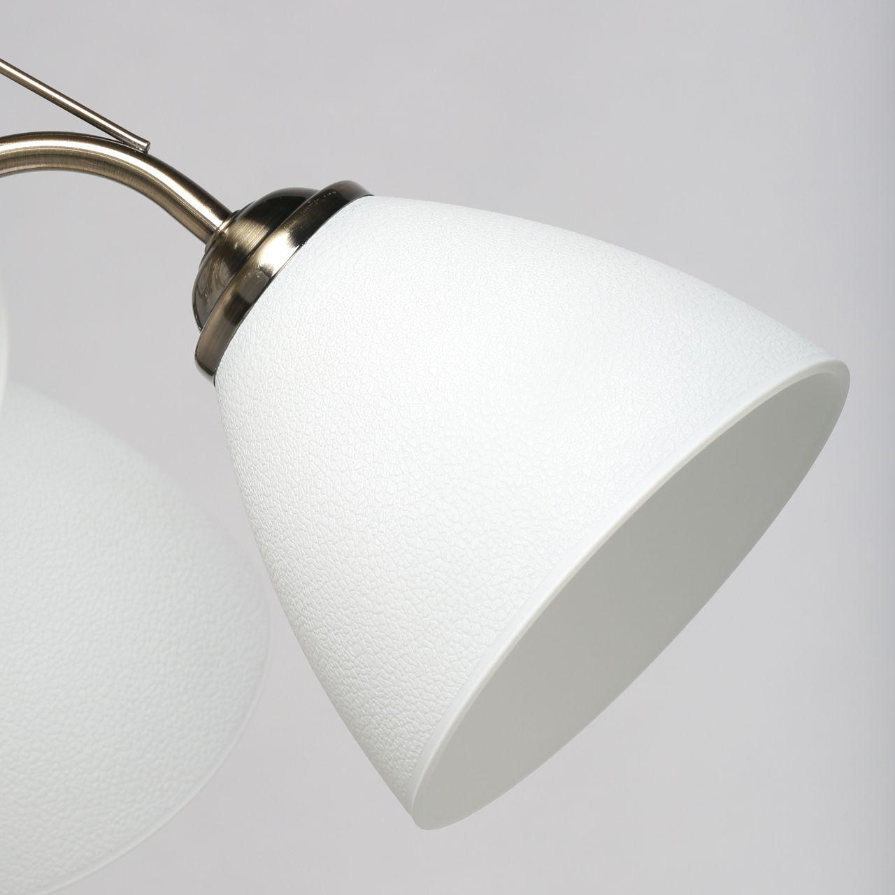 Потолочная люстра De Markt Грация 677012705_MW